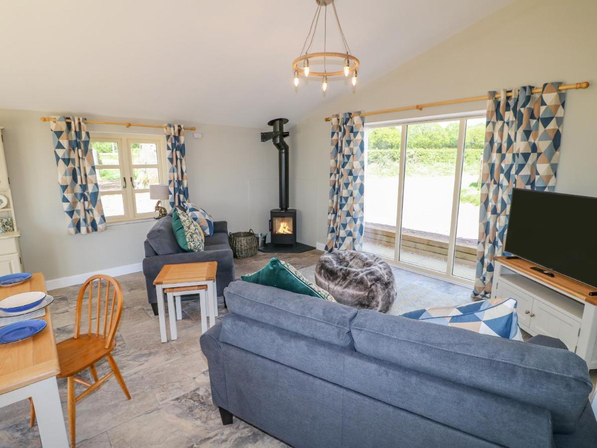 Acorn Lodge Stafford Eksteriør billede