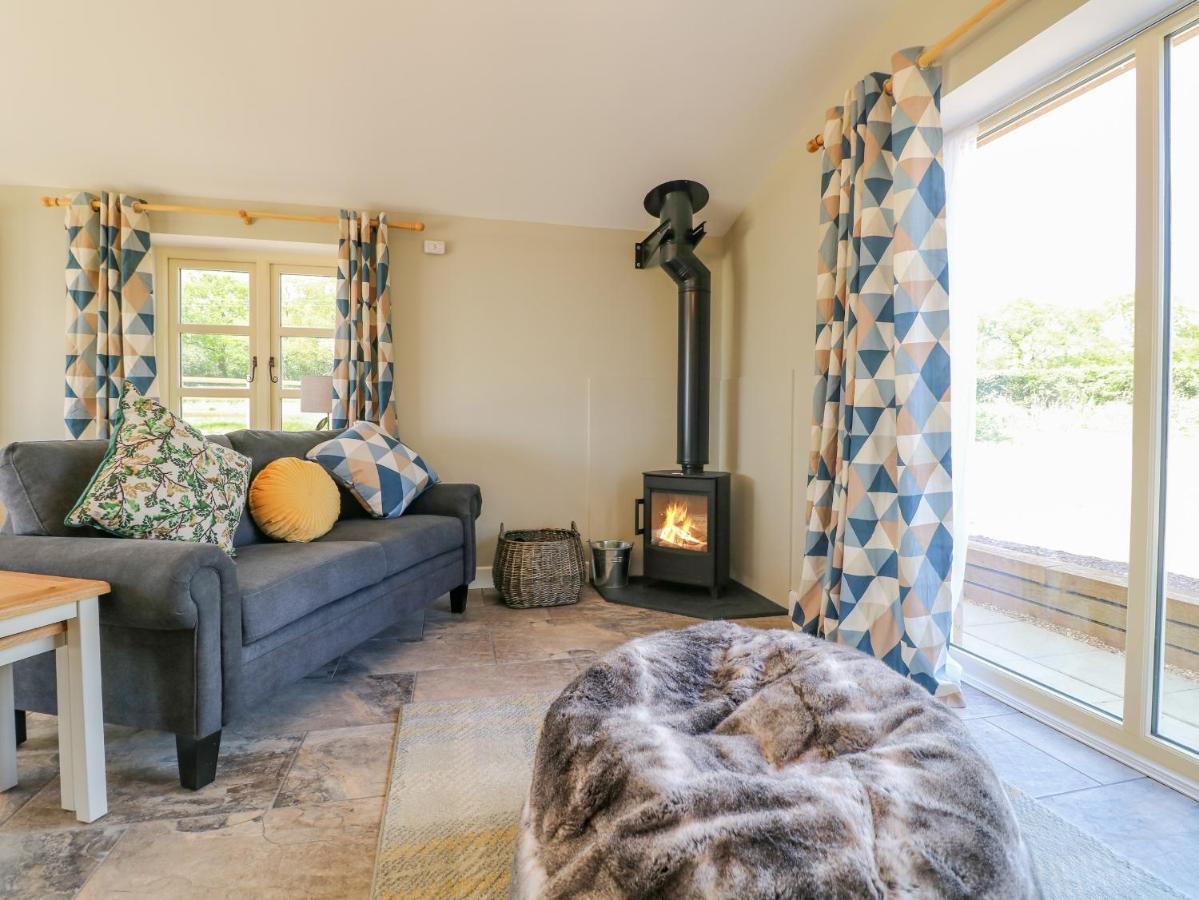 Acorn Lodge Stafford Eksteriør billede