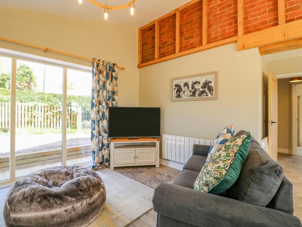 Acorn Lodge Stafford Eksteriør billede