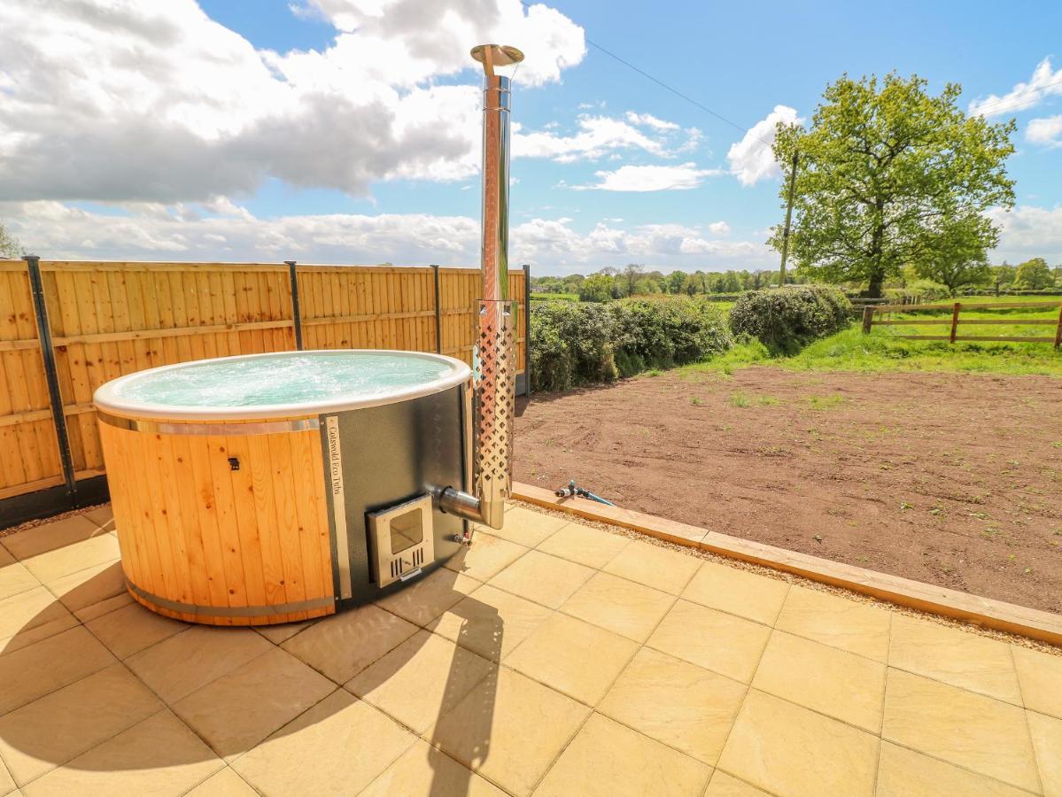 Acorn Lodge Stafford Eksteriør billede